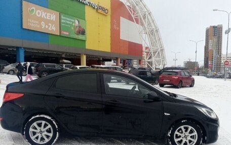 Hyundai Solaris II рестайлинг, 2013 год, 985 000 рублей, 1 фотография