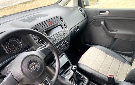 Volkswagen Golf Plus II, 2011 год, 850 000 рублей, 28 фотография