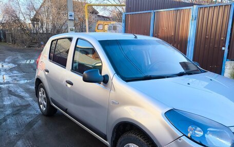 Renault Sandero I, 2013 год, 450 000 рублей, 6 фотография