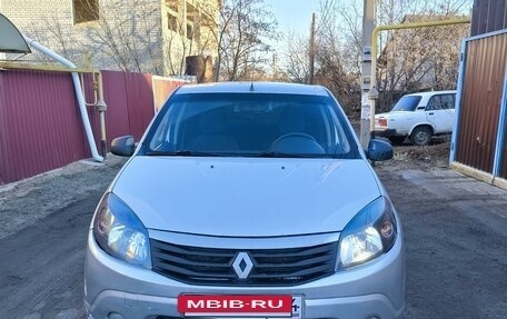 Renault Sandero I, 2013 год, 450 000 рублей, 7 фотография