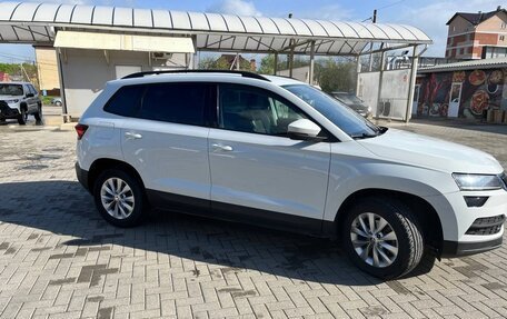 Skoda Karoq I, 2020 год, 2 600 000 рублей, 2 фотография