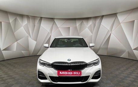 BMW 3 серия, 2019 год, 3 450 000 рублей, 3 фотография