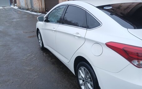 Hyundai i40 I рестайлинг, 2015 год, 1 200 000 рублей, 10 фотография