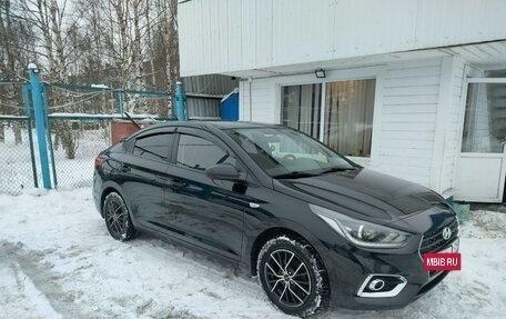 Hyundai Solaris II рестайлинг, 2017 год, 1 330 000 рублей, 2 фотография