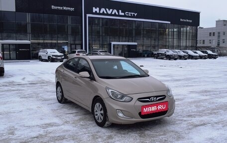 Hyundai Solaris II рестайлинг, 2011 год, 873 000 рублей, 3 фотография