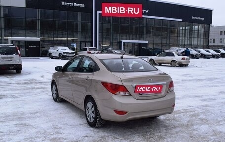 Hyundai Solaris II рестайлинг, 2011 год, 873 000 рублей, 7 фотография