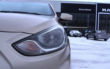 Hyundai Solaris II рестайлинг, 2011 год, 873 000 рублей, 10 фотография