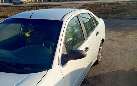 Ford Focus IV, 2001 год, 370 000 рублей, 4 фотография