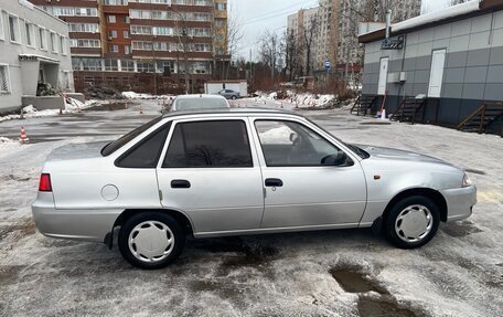 Daewoo Nexia I рестайлинг, 2012 год, 300 000 рублей, 4 фотография