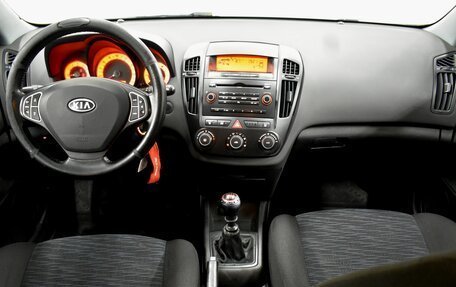 KIA cee'd I рестайлинг, 2008 год, 560 000 рублей, 6 фотография