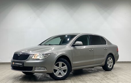 Skoda Superb III рестайлинг, 2012 год, 1 124 999 рублей, 2 фотография