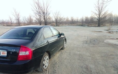 KIA Cerato I, 2005 год, 650 000 рублей, 10 фотография