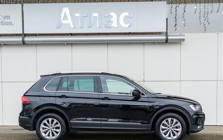 Volkswagen Tiguan II, 2017 год, 2 640 000 рублей, 4 фотография