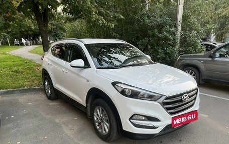 Hyundai Tucson III, 2018 год, 2 300 000 рублей, 3 фотография