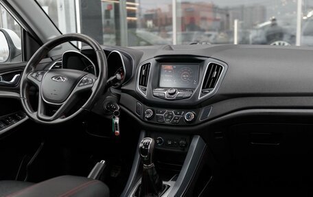 Chery Tiggo 5 I рестайлинг, 2015 год, 1 300 000 рублей, 19 фотография