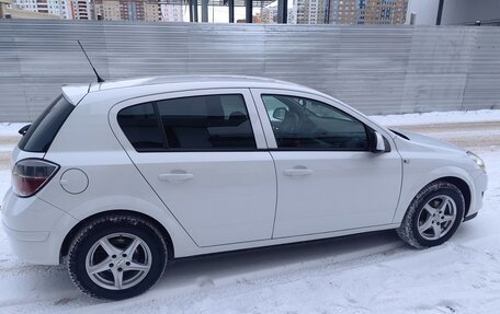 Opel Astra H, 2011 год, 790 000 рублей, 6 фотография