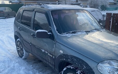 Chevrolet Niva I рестайлинг, 2011 год, 500 000 рублей, 6 фотография