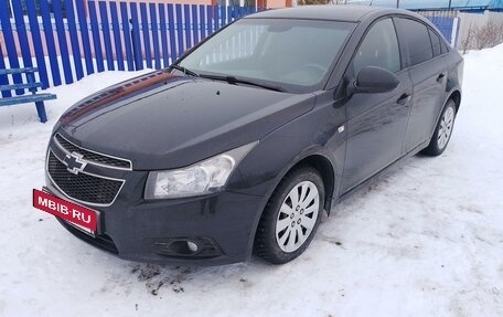 Chevrolet Cruze II, 2012 год, 820 000 рублей, 4 фотография