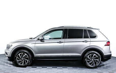 Volkswagen Tiguan II, 2018 год, 2 398 000 рублей, 8 фотография