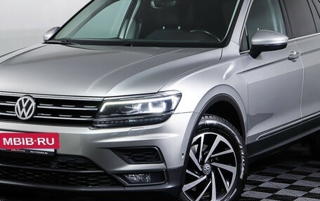 Volkswagen Tiguan II, 2018 год, 2 398 000 рублей, 25 фотография