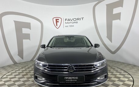 Volkswagen Passat B8 рестайлинг, 2020 год, 2 550 000 рублей, 2 фотография