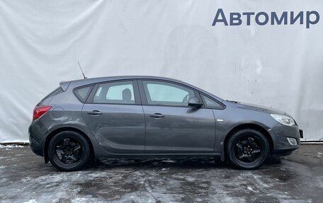 Opel Astra J, 2011 год, 740 000 рублей, 4 фотография