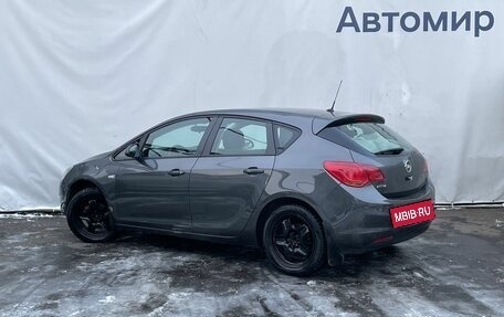 Opel Astra J, 2011 год, 740 000 рублей, 7 фотография