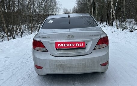 Hyundai Solaris II рестайлинг, 2014 год, 650 000 рублей, 4 фотография