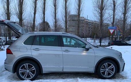 Volkswagen Tiguan II, 2018 год, 3 100 000 рублей, 29 фотография