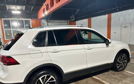 Volkswagen Tiguan II, 2018 год, 2 650 000 рублей, 5 фотография