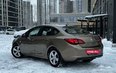 Opel Astra J, 2012 год, 820 000 рублей, 3 фотография