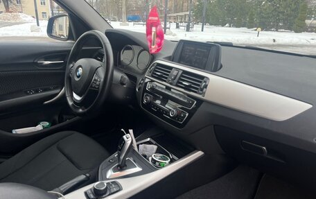 BMW 1 серия, 2018 год, 2 190 000 рублей, 3 фотография