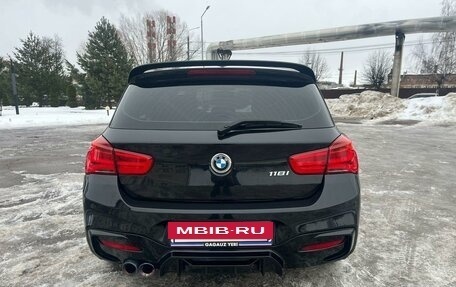 BMW 1 серия, 2018 год, 2 190 000 рублей, 14 фотография