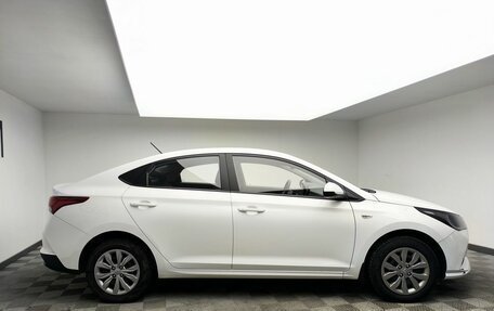 Hyundai Solaris II рестайлинг, 2021 год, 1 290 000 рублей, 3 фотография