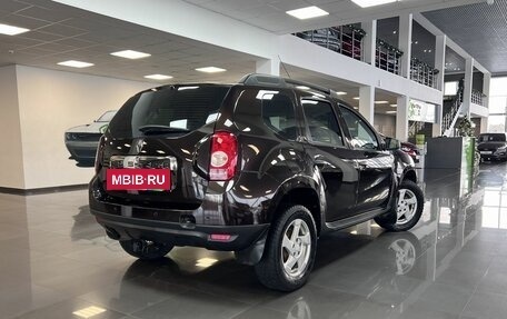 Renault Duster I рестайлинг, 2014 год, 975 000 рублей, 2 фотография