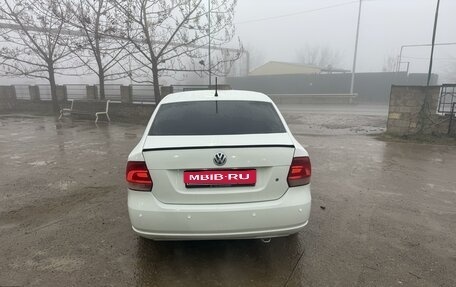 Volkswagen Polo VI (EU Market), 2014 год, 700 000 рублей, 1 фотография