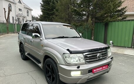 Toyota Land Cruiser 100 рестайлинг 2, 1998 год, 2 100 000 рублей, 8 фотография