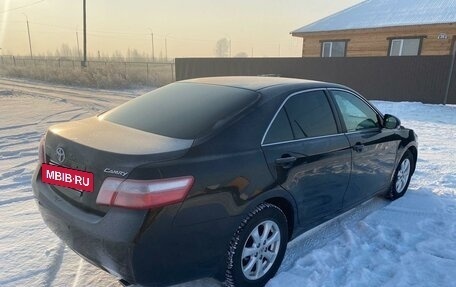 Toyota Camry, 2011 год, 1 750 000 рублей, 4 фотография