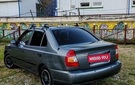 Hyundai Accent II, 2004 год, 550 000 рублей, 2 фотография