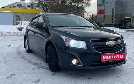 Chevrolet Cruze II, 2014 год, 1 000 000 рублей, 10 фотография