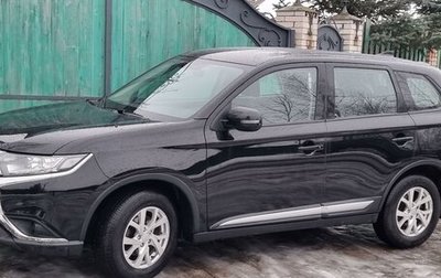 Mitsubishi Outlander III рестайлинг 3, 2019 год, 2 099 999 рублей, 1 фотография