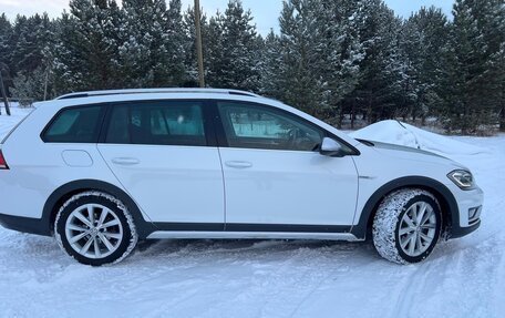 Volkswagen Golf VII, 2017 год, 2 100 000 рублей, 4 фотография