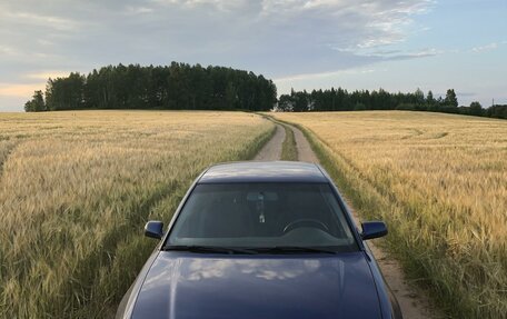 Audi A4, 1999 год, 550 000 рублей, 1 фотография