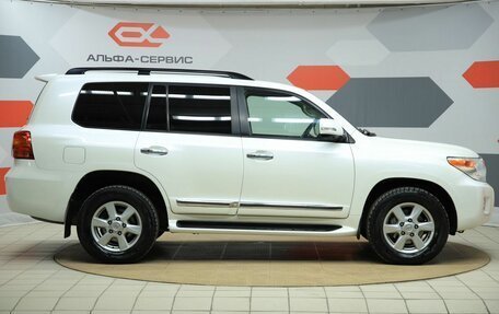 Toyota Land Cruiser 200, 2014 год, 4 250 000 рублей, 4 фотография