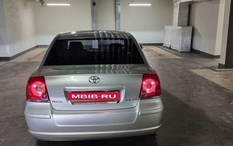 Toyota Avensis III рестайлинг, 2006 год, 1 400 000 рублей, 5 фотография