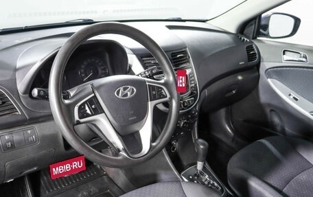 Hyundai Solaris II рестайлинг, 2012 год, 977 500 рублей, 14 фотография