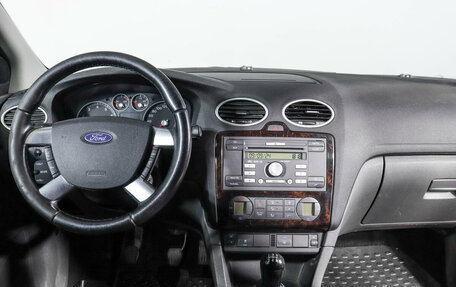 Ford Focus II рестайлинг, 2006 год, 552 000 рублей, 12 фотография