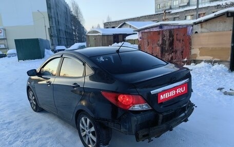 Hyundai Solaris II рестайлинг, 2011 год, 350 000 рублей, 8 фотография