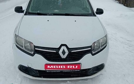 Renault Logan II, 2017 год, 450 000 рублей, 6 фотография