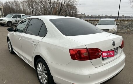 Volkswagen Jetta VI, 2013 год, 999 000 рублей, 9 фотография